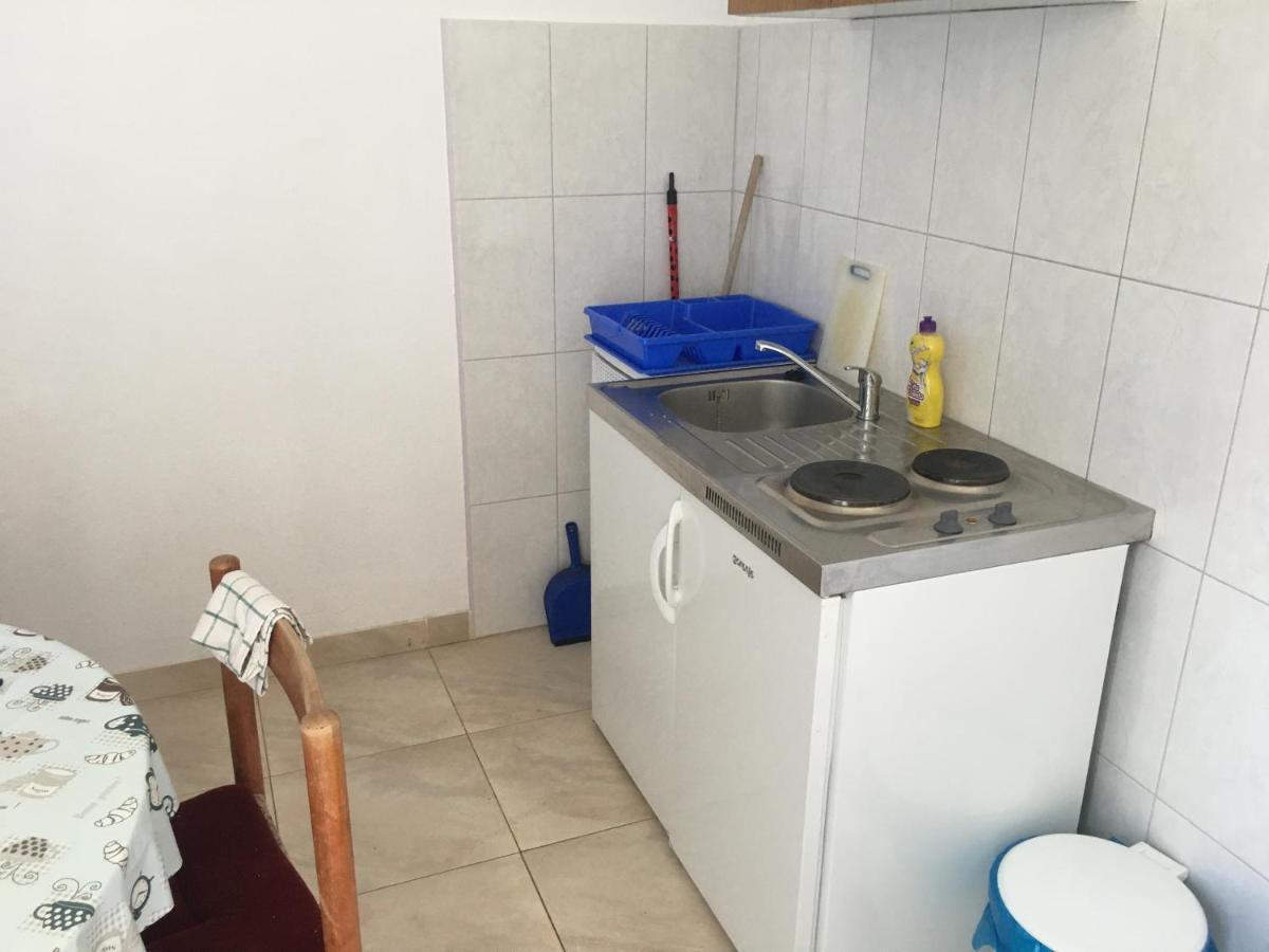 Apartmani Domenika Žuljana Zewnętrze zdjęcie