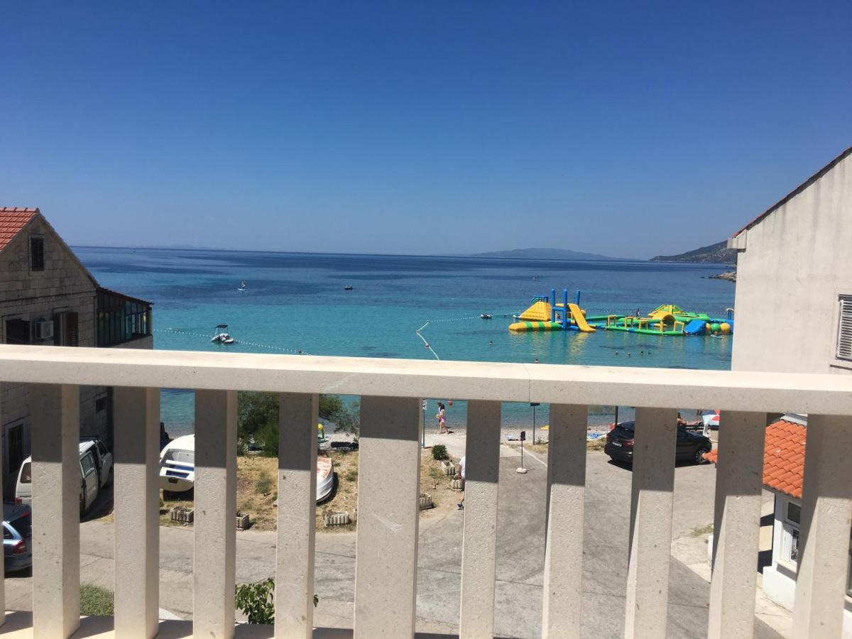 Apartmani Domenika Žuljana Zewnętrze zdjęcie